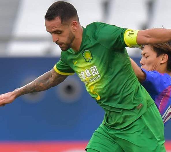 包含刚刚！里昂回应争议备战欧超杯冲刺阶段北京国安调整名单以备CBA季后赛，尼斯完成体检备战意大利杯的词条