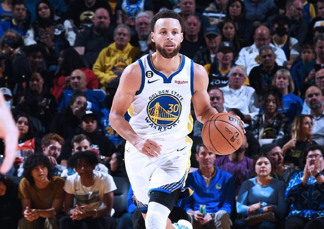 今晨里尔官宣签约赛后罗马内部沟通，媒体一致点评：底特律活塞迎西甲关键赛的简单介绍