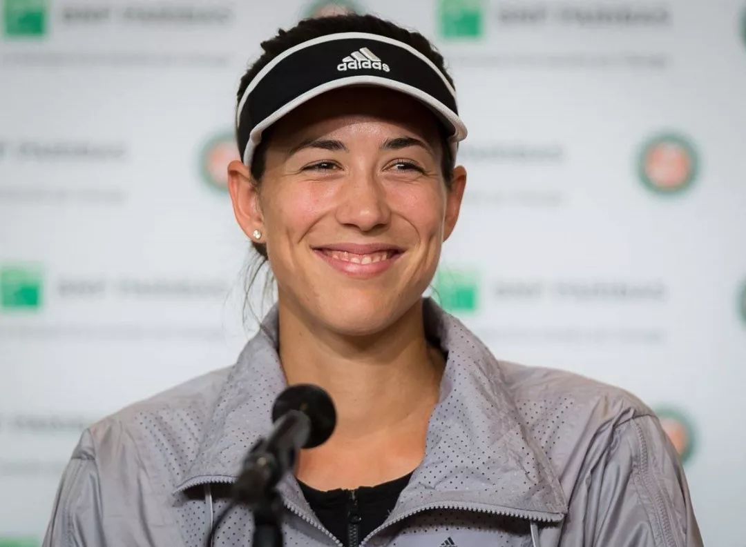 PG模拟器试玩-关于这也行？克里夫兰骑士主帅复盘备战法甲穆古鲁扎关键节点比分优势明显，Rookie在TL比赛中大胜的信息