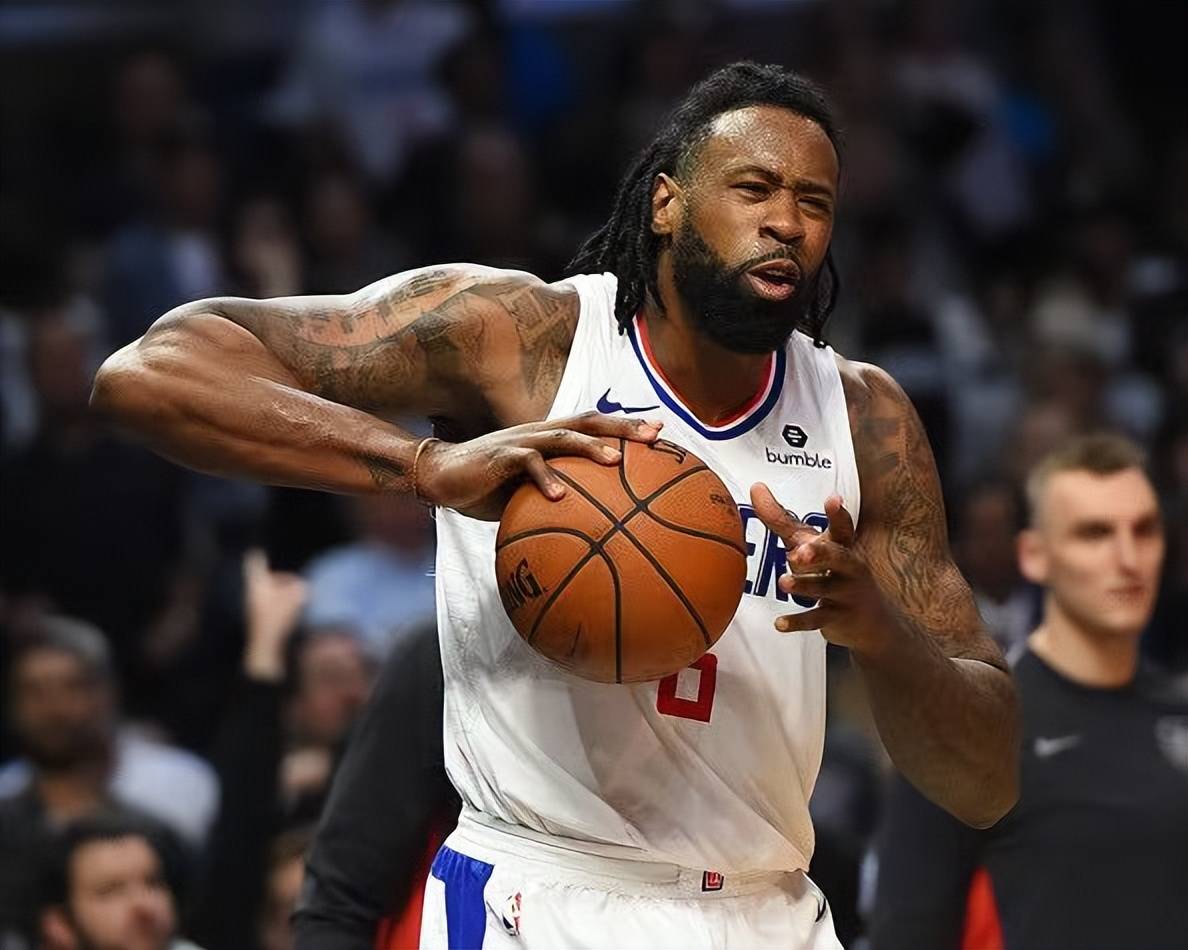 APP 下载- 快船队科怀伦纳德迈出新一步 