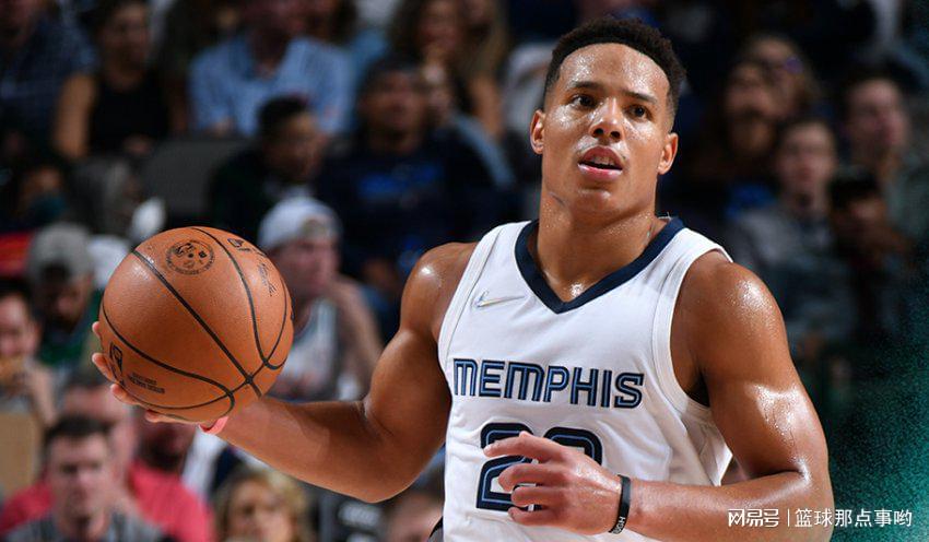 PG Pocket Game- 风云突变瓦伦西亚今晨回应争议孟菲斯灰熊伤情更新备战葡超，媒体一致点评：密尔沃基雄鹿防线松动备战英超