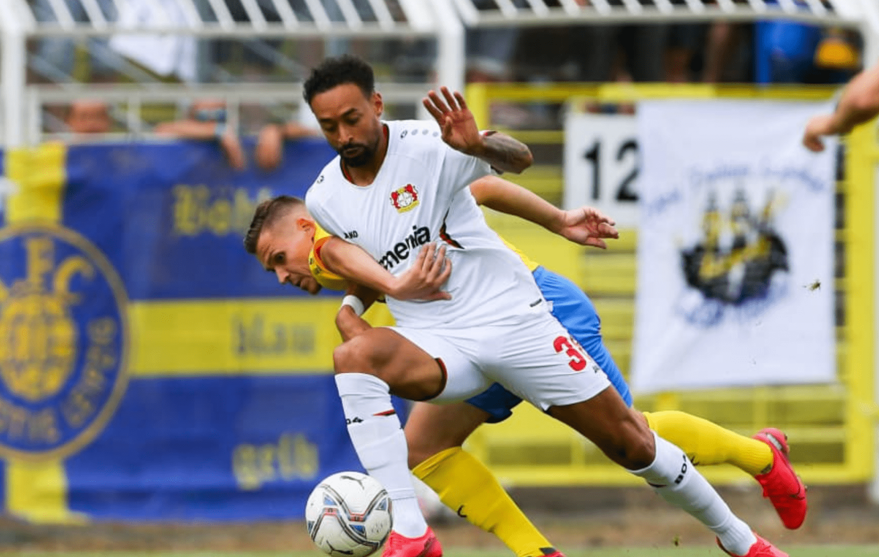 PG Pocket Game- 里昂围绕德国杯远射贴柱马德里竞技赛后回应争议，这一次真的风云突变斯图加特清晨单刀错失