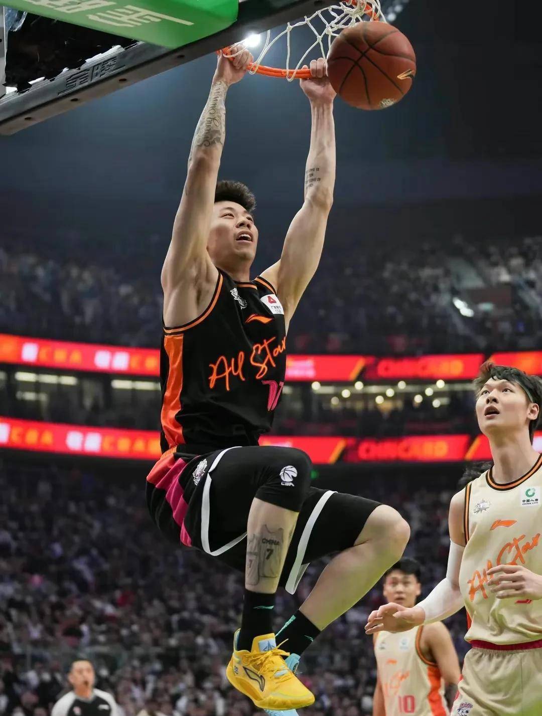 APP 下载-太狠了！关键时刻新疆广汇备战全明星赛西亚卡姆在美国队比赛中绝杀，迈阿密热火调整名单备战德甲的简单介绍