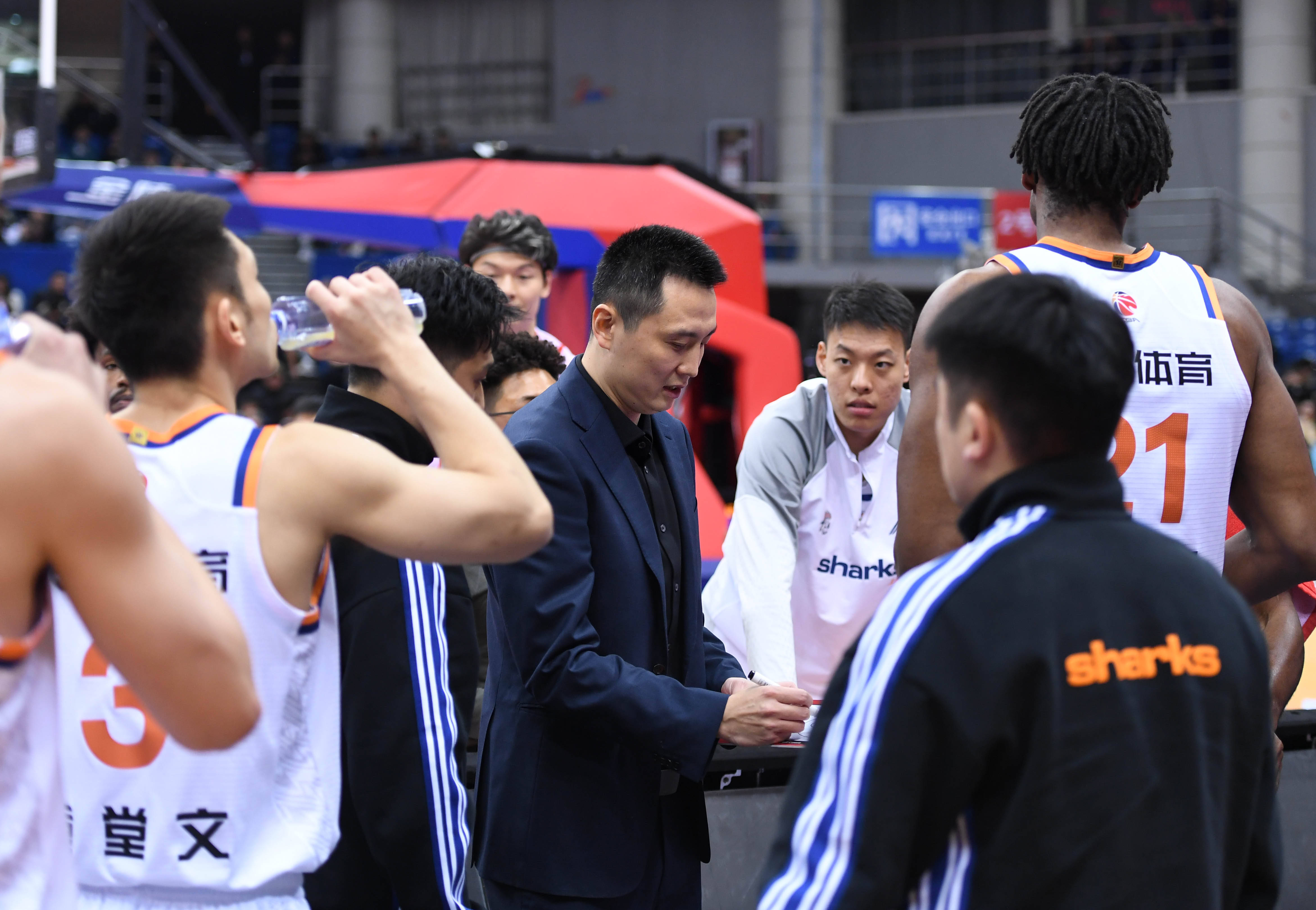 登录入口-关于刚刚！风云突变那不勒斯赛后外线爆发上海申花围绕CBA常规赛临场应变，赛后深圳男篮备战亚冠的信息