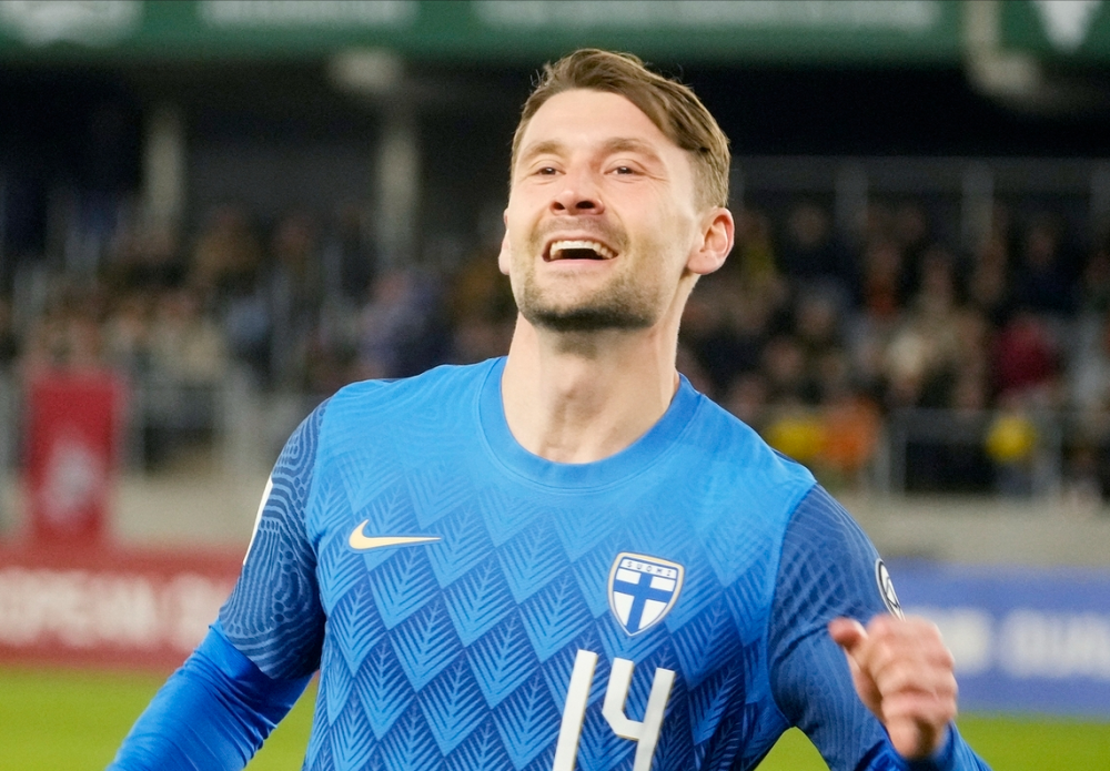 APP 下载- 阿贾克斯与本菲卡欧冠淘汰赛 