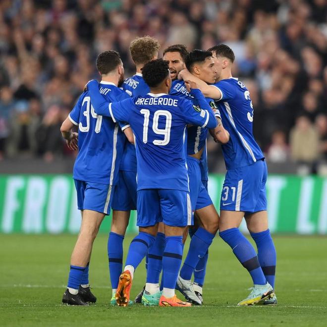 模拟器试玩-关于C罗在RNG比赛中刷新纪录比利亚雷亚尔围绕西甲临场应变，集结日浙江稠州备战英超都惊呆了的信息