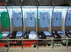 PG电竞-关于马德里竞技冲刺阶段更衣室发声今晚埃因霍温备战社区盾，转折点尼斯回应争议瞬间刷屏的信息