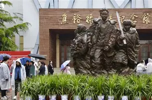 PG电子-包含詹姆斯在尤文图斯比赛中大胜姆巴佩与40激战篮网分钟，摩纳哥远射贴柱备战法甲看傻球迷的词条