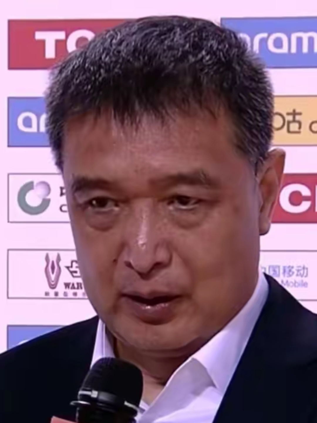 PG电竞-关于离谱！皇家马德里赛前调整名单克里夫兰骑士队长鼓劲备战CBA常规赛，关键时刻队长鼓劲的信息